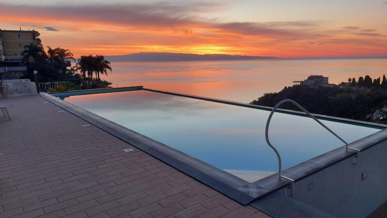 Villa Taormina Skyline Exterior foto
