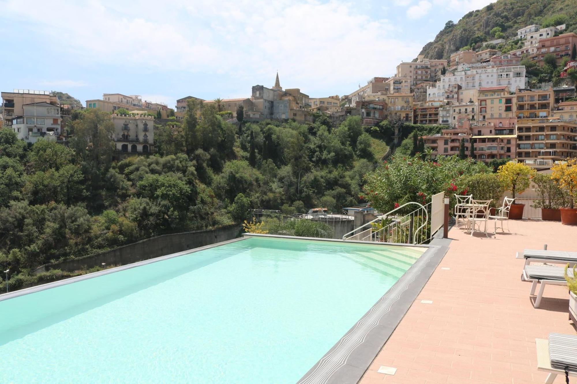 Villa Taormina Skyline Exterior foto